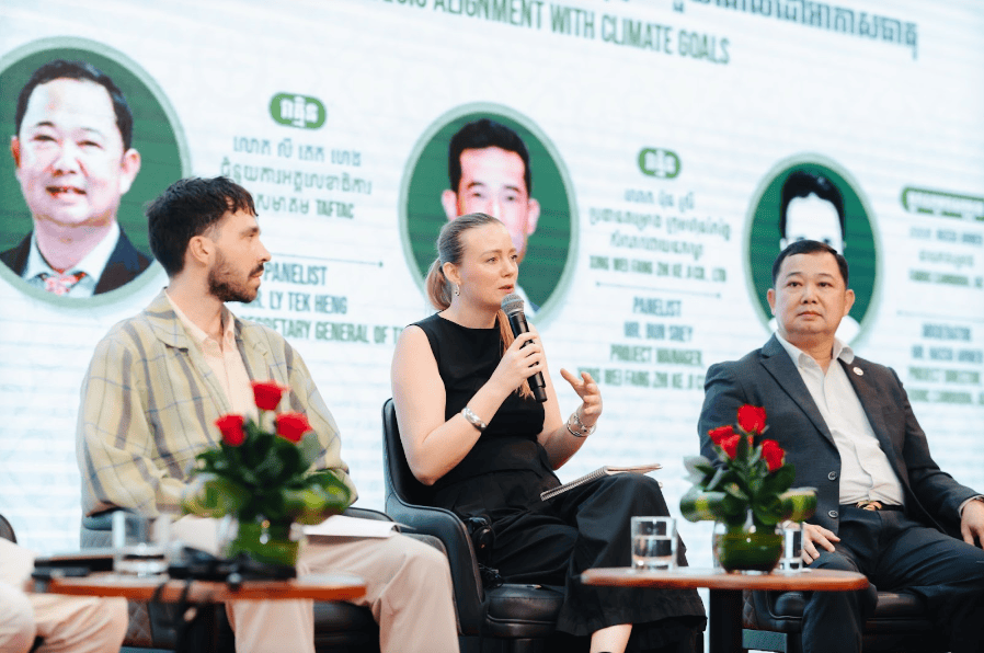 Marina Chahboune talking at the panel CCEF in Cambodia about circularity in textiles