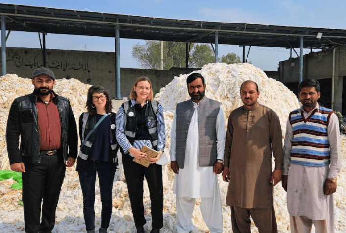 Closed Loop Fashion Team Marina Chahboune & Arianna Nicoletti with partners at the Satiana Waste Cluster, Punjab, Pakistan