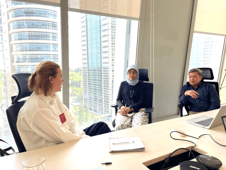 Closed Loop Fashion and Rantai Tekstil Lestari meeting for Circular Fashion Partnership Indonesia