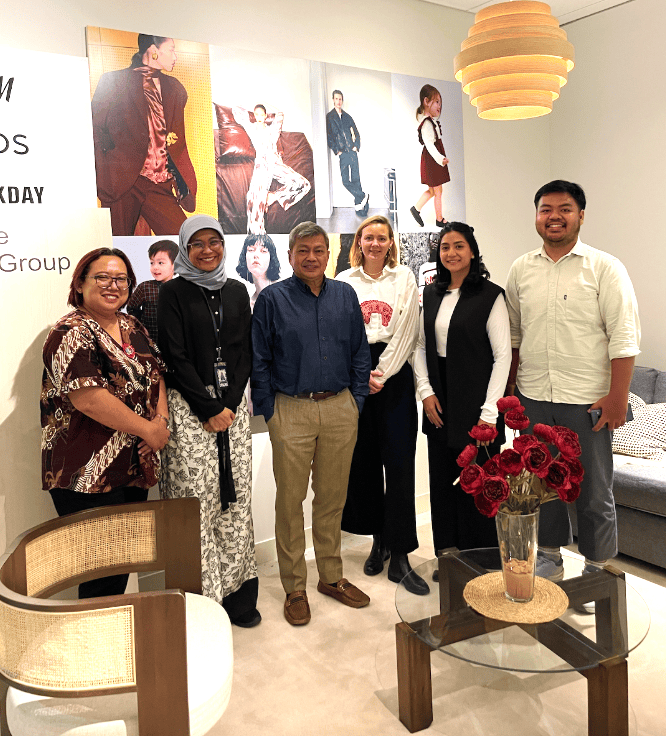 Marina Chahboune from Closed Loop Fashion and Basrie Kamba from Rantai Tekstil Lestari and team in Jakarta for alignment meeting